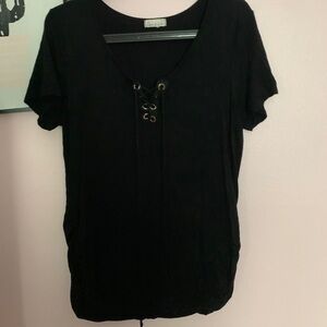 Emi & joe | black short sleeve